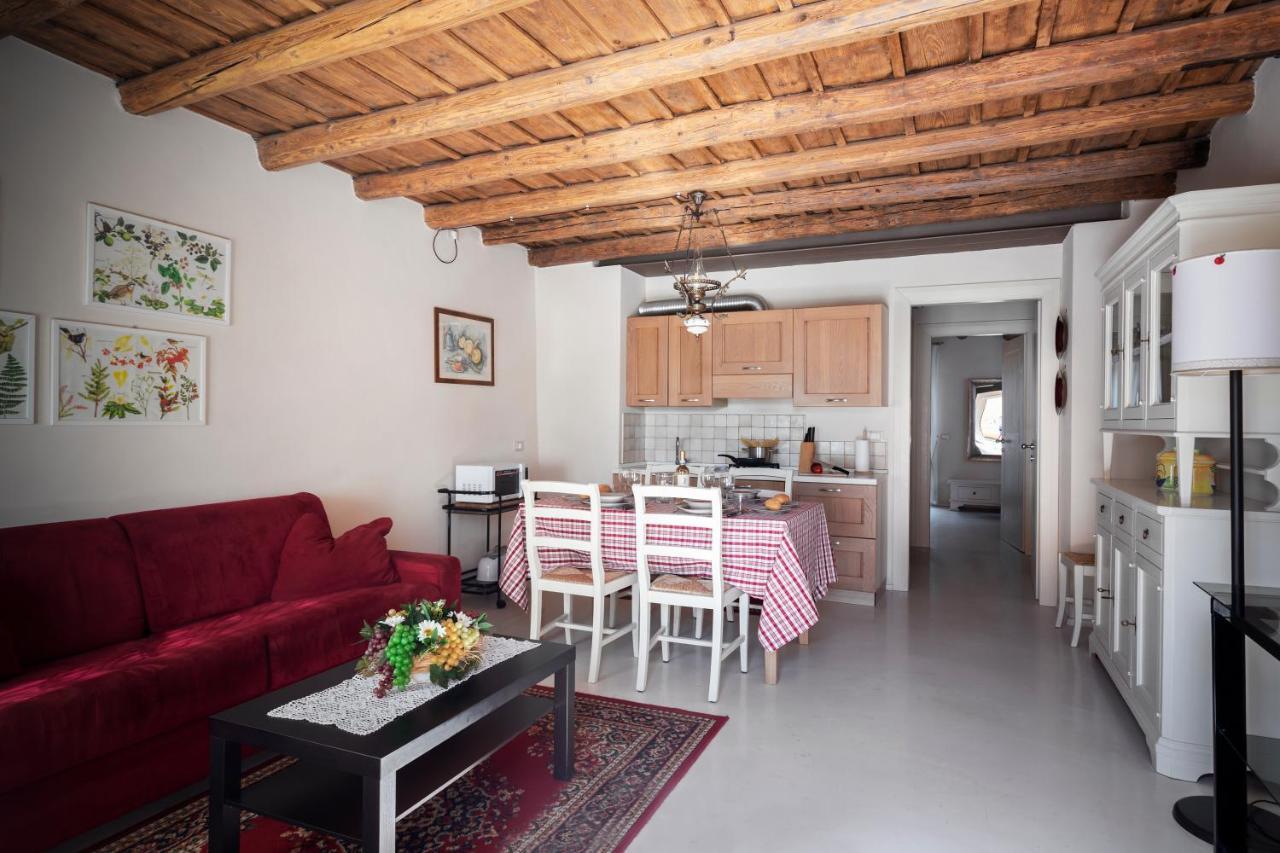 Corte Dei Soavi Suites - Apartments Soave  Bagian luar foto