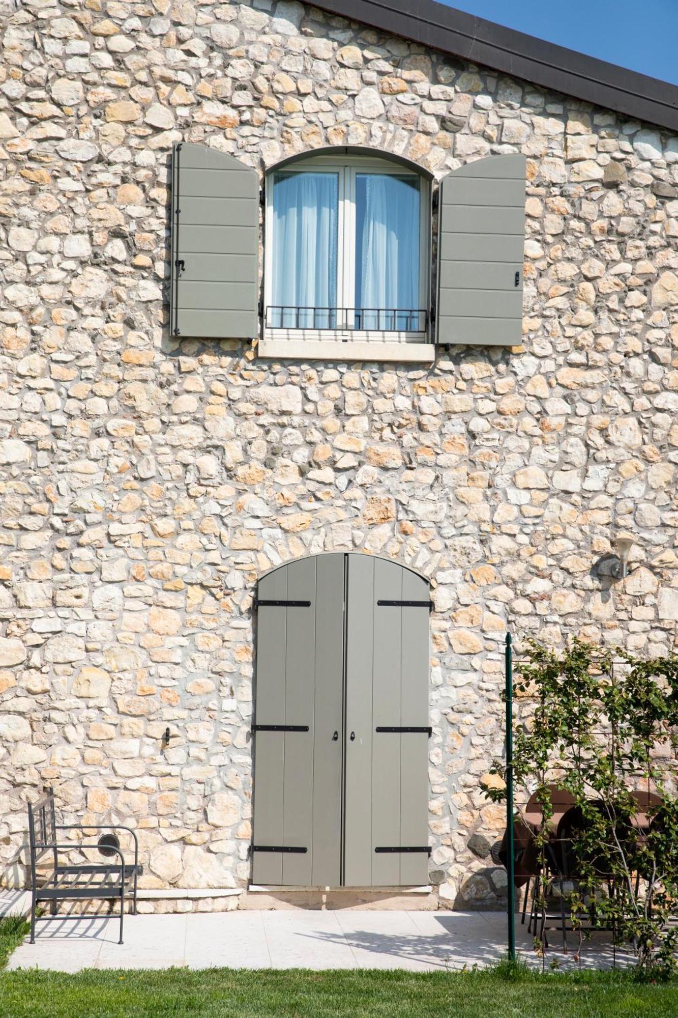 Corte Dei Soavi Suites - Apartments Soave  Bagian luar foto